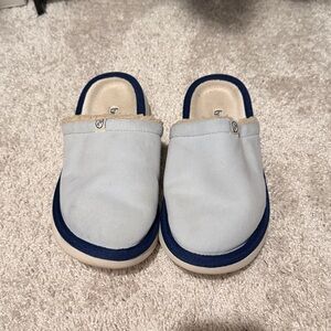 Brunch Cozy Blue and Cream Slip-On Slippers